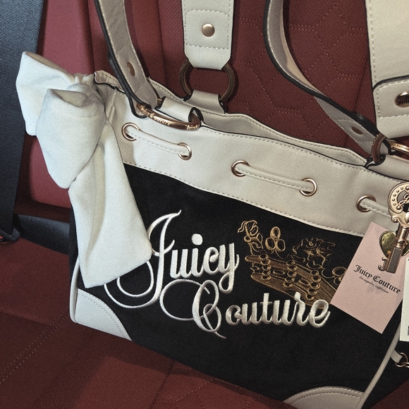 Juicy Couture The Key To Juicy Day Dreamer Tote Bag - Picture 1 of 6